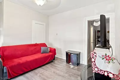 39 Hillman St, Paterson, NJ 07522 - Photo 4