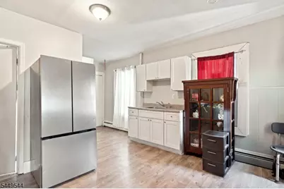 39 Hillman St, Paterson, NJ 07522 - Photo 12