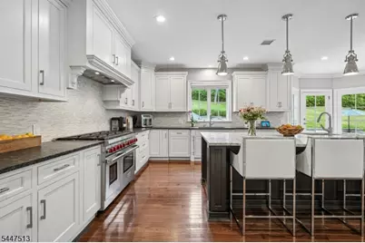2 Troy Dr, Millburn, NJ 07078 - Photo 10