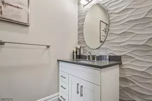 2 Troy Dr, Millburn, NJ 07078 - Photo 18