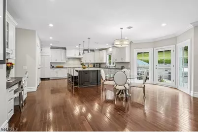 2 Troy Dr, Millburn, NJ 07078 - Photo 8