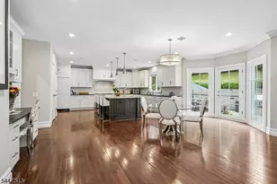 2 Troy Dr, Millburn, NJ 07078 - Photo 8