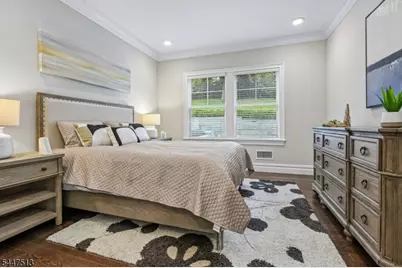 2 Troy Dr, Millburn, NJ 07078 - Photo 16