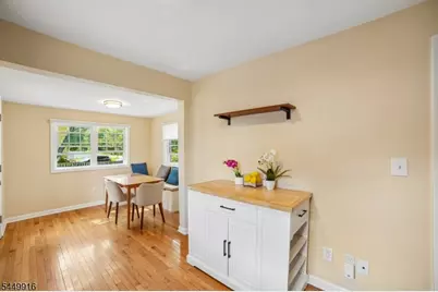 18 Columbia Ave, Berkeley Heights Township, NJ 07922 - Photo 8