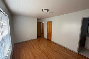 8 Elm St, Elizabeth, NJ 07208 - Photo 6