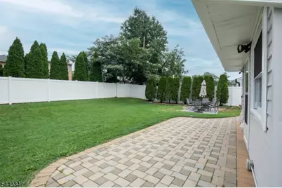 1108 Woodruff St, Woodbridge Township, NJ 08830 - Photo 22