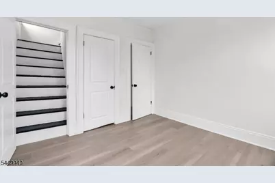240 W End Ave, Newark, NJ 07106 - Photo 42