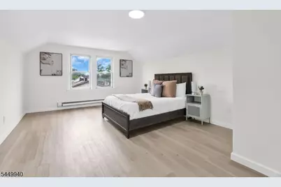 240 W End Ave, Newark, NJ 07106 - Photo 24