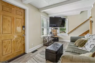547 Arlington Ave, Phillipsburg, NJ 08865 - Photo 8