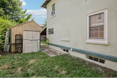 547 Arlington Ave, Phillipsburg, NJ 08865 - Photo 38