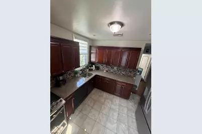 33 Adelaide St, Belleville, NJ 07109 - Photo 4
