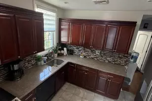 33 Adelaide St, Belleville, NJ 07109 - Photo 4