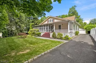 559 Parkview Ave, Westfield, NJ 07090 - Photo 2
