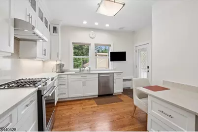 559 Parkview Ave, Westfield, NJ 07090 - Photo 14