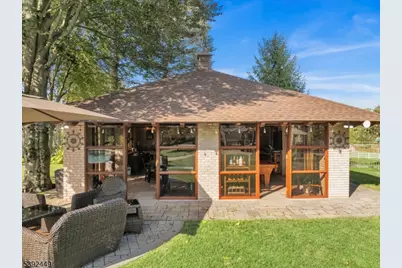 37 Pequest Rd, Green Township, NJ 07821 - Photo 10