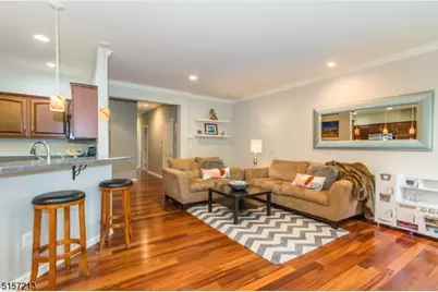 23 Barrister St, Clifton, NJ 07013 - Photo 4