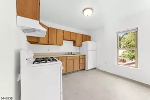 92 Union Ave, Belleville, NJ 07109 - Photo 16