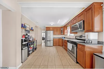 93 N 15th St, Prospect Park, NJ 07508 - Photo 4