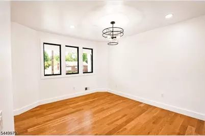 6 Henoch Ave, Clifton, NJ 07013 - Photo 8