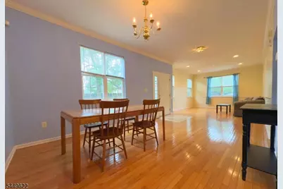 315 Birch Ct, New Brunswick, NJ 08901 - Photo 4