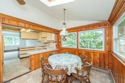 17 South Dr, Woodland Park, NJ 07424 - Photo 8