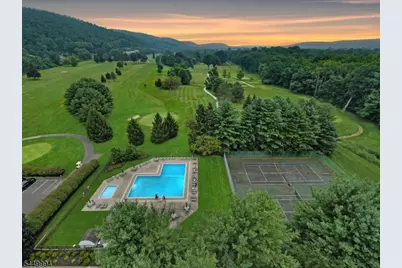 95 Pinehurst Dr, Washington Township, NJ 07882 - Photo 2