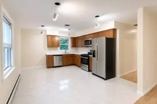28 Carr St, Pompton Lakes, NJ 07442 - Photo 6