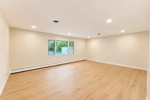 28 Carr St, Pompton Lakes, NJ 07442 - Photo 4