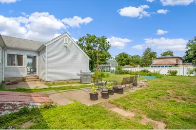 42 2nd St, Pequannock Township, NJ 07440 - Photo 18