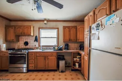 42 2nd St, Pequannock Township, NJ 07440 - Photo 10