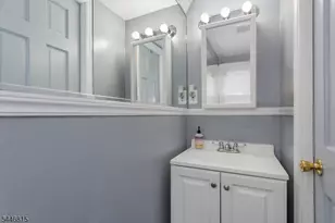 77 Bernice Rd, Belleville, NJ 07109 - Photo 16
