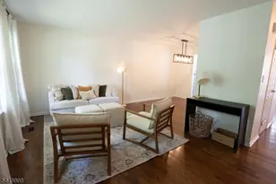 1304 Washington Common, Hillsborough Township, NJ 08844 - Photo 2