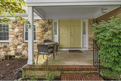 9 Northbridge Pl, Morris Township, NJ 07960 - Photo 2