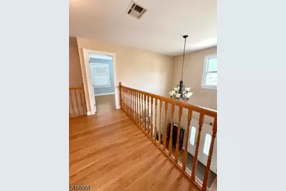33 Livingston Ave, Woodbridge Township, NJ 07001 - Photo 32