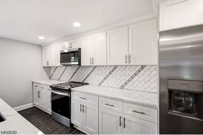 48 Petersburg Rd, Independence Township, NJ 07840 - Photo 10