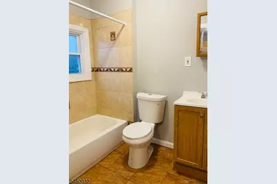 17 Chelsea Ave #3, Newark, NJ 07106 - Photo 2