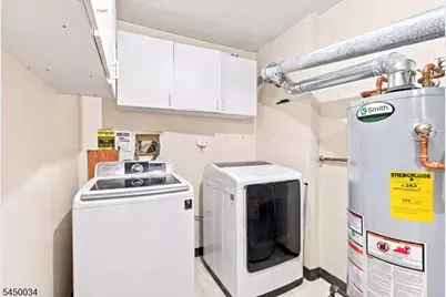 407 Lancaster Ct, Piscataway Township, NJ 08854 - Photo 22