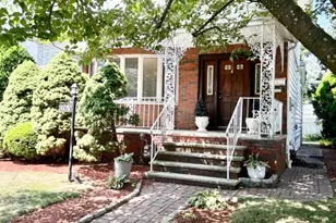 194 Glenwood Rd, Elizabeth, NJ 07208 - Photo 1