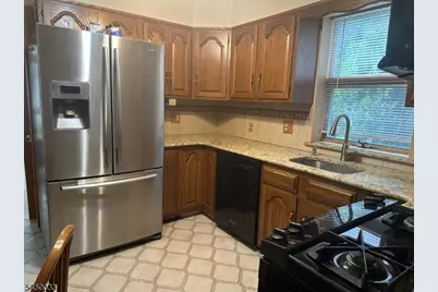 194 Glenwood Rd, Elizabeth, NJ 07208 - Photo 6