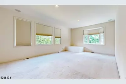 1 White Oak Ct, Hardyston Township, NJ 07419 - Photo 10