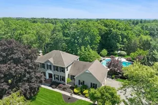 14 Menlo Dr, Readington, NJ 08889 - Photo 2