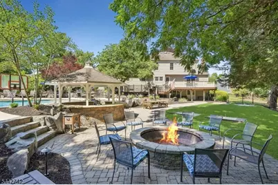 14 Menlo Dr, Readington, NJ 08889 - Photo 4