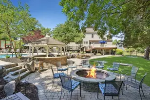 14 Menlo Dr, Readington, NJ 08889 - Photo 4