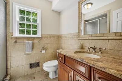 14 Menlo Dr, Readington, NJ 08889 - Photo 18