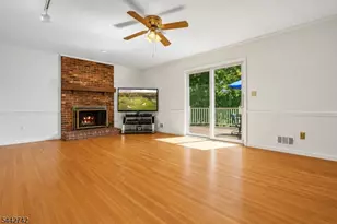 14 Menlo Dr, Readington, NJ 08889 - Photo 10