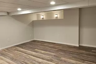 901 Reed Ct, Raritan Township, NJ 08822 - Photo 10