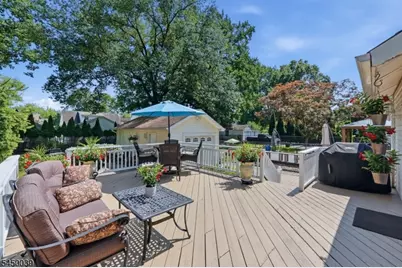 442 Riverview Dr, Totowa, NJ 07512 - Photo 40