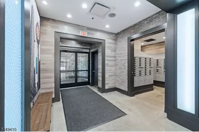 1 Carriage City Plz #804, Rahway, NJ 07065 - Photo 4