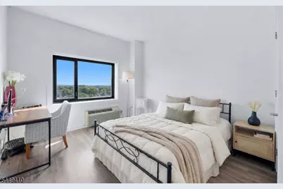 1 Carriage City Plz #804, Rahway, NJ 07065 - Photo 6