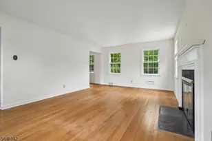63 Magnolia Dr, New Providence, NJ 07974 - Photo 4